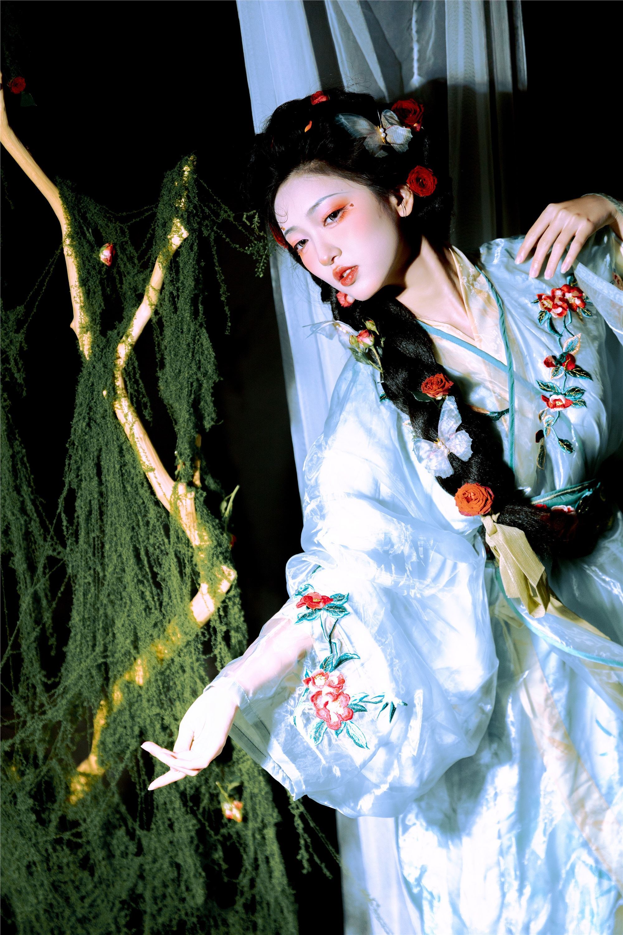 YITUYU艺图语 2025.03.10 茶花语 冷酷王爷